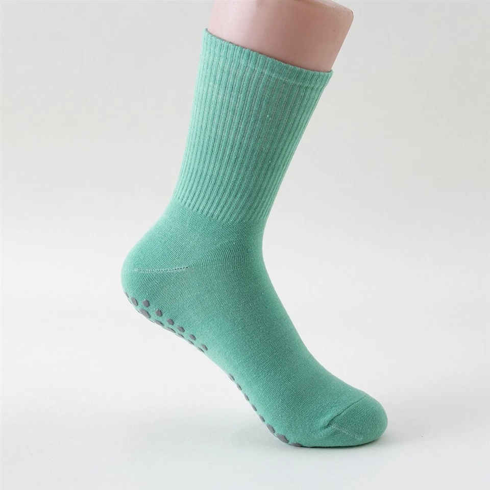 High Quality Custom Logo Anti Slip Socks high quality
